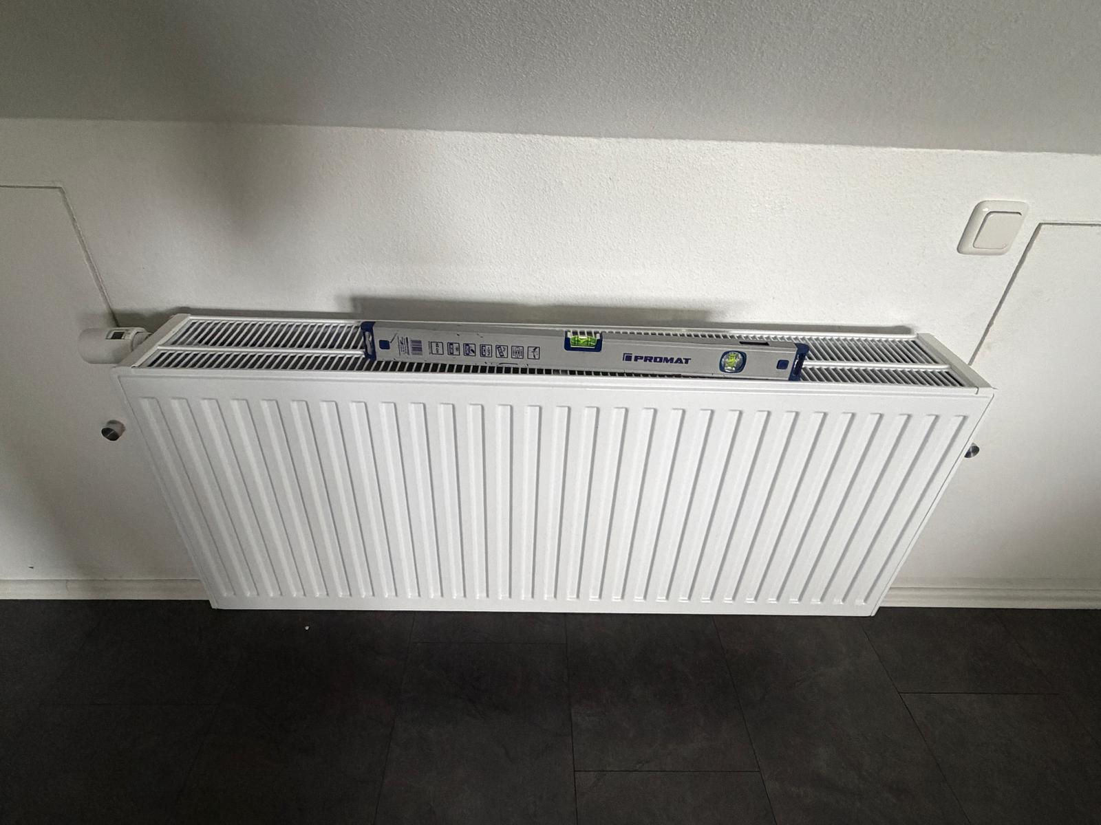Heizkörper mit überprüfter Ausrichtung aus einem EcoConstruct-Montageauftrag